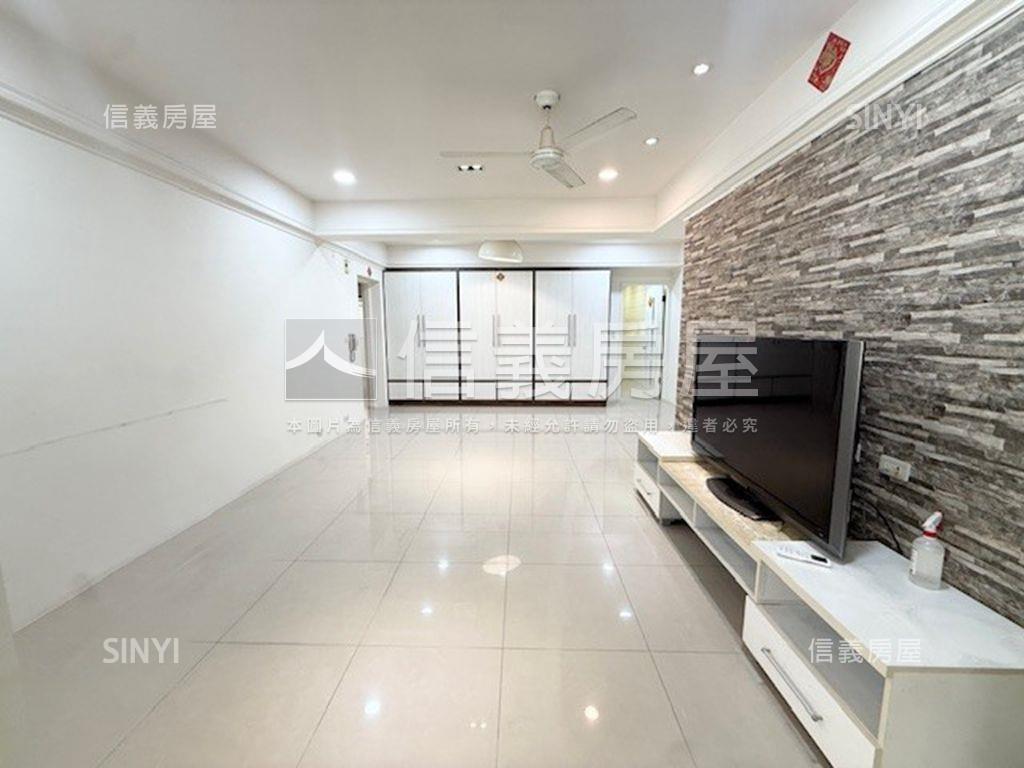 正泰國泰建設邊間二樓美寓房屋室內格局與周邊環境