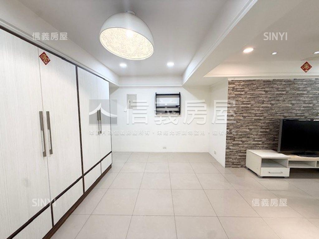 正泰國泰建設邊間二樓美寓房屋室內格局與周邊環境