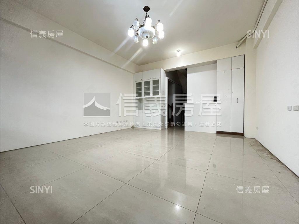 近立新，震後臨路別墅房屋室內格局與周邊環境