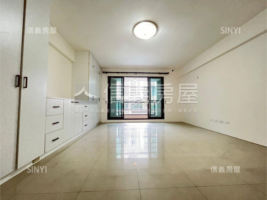 近立新，震後臨路別墅房屋室內格局與周邊環境