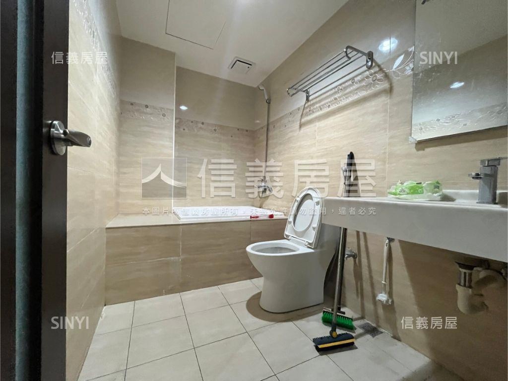近立新，震後臨路別墅房屋室內格局與周邊環境