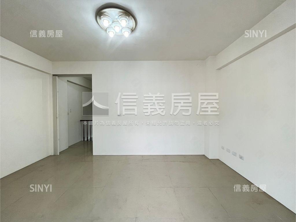 近立新，震後臨路別墅房屋室內格局與周邊環境