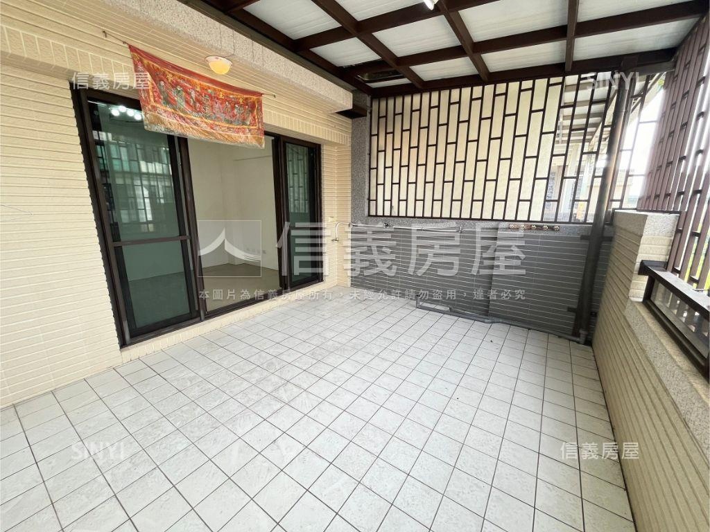 近立新，震後臨路別墅房屋室內格局與周邊環境