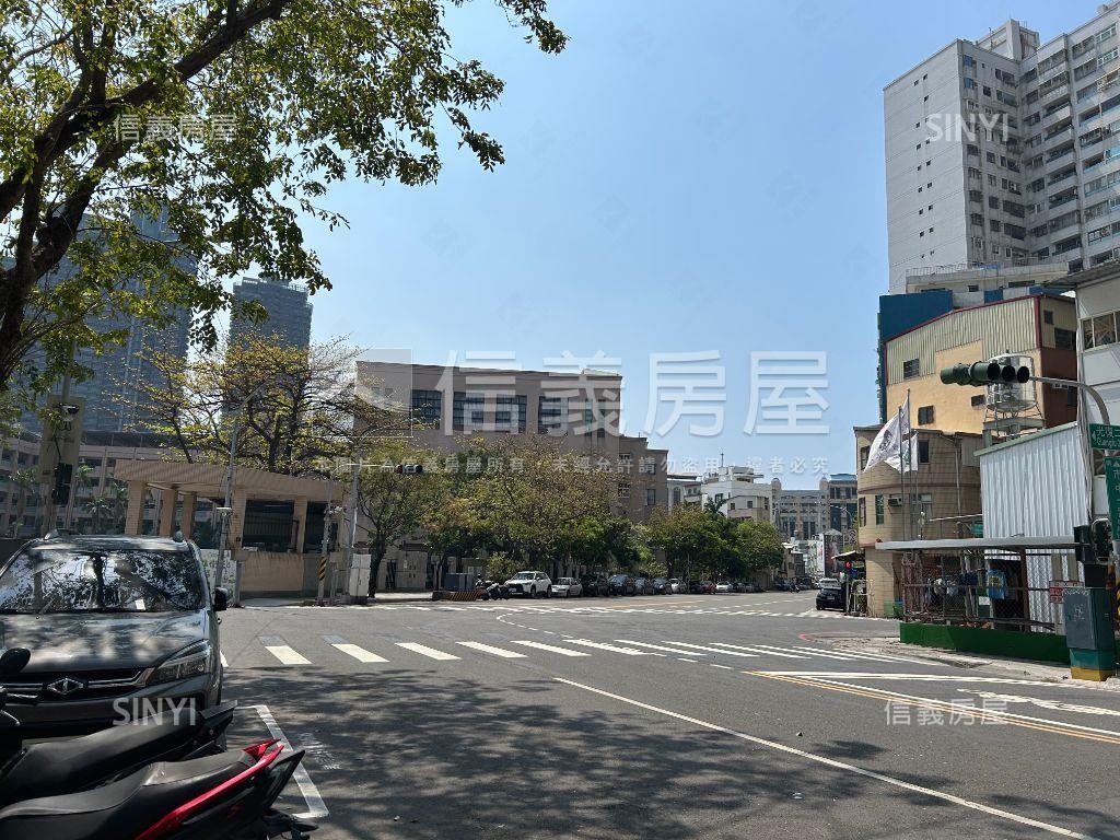 光復二街商五方正土地房屋室內格局與周邊環境