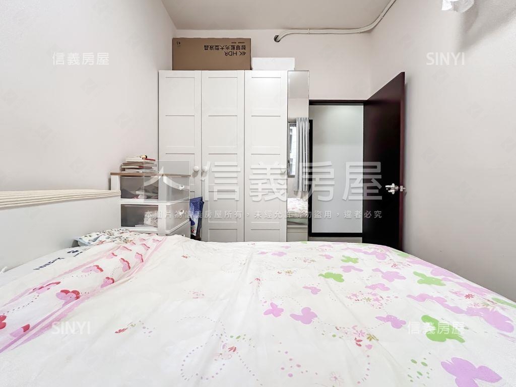 晶采精品挑高兩房房屋室內格局與周邊環境