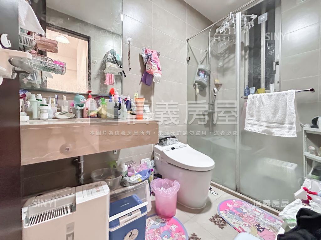 晶采精品挑高兩房房屋室內格局與周邊環境