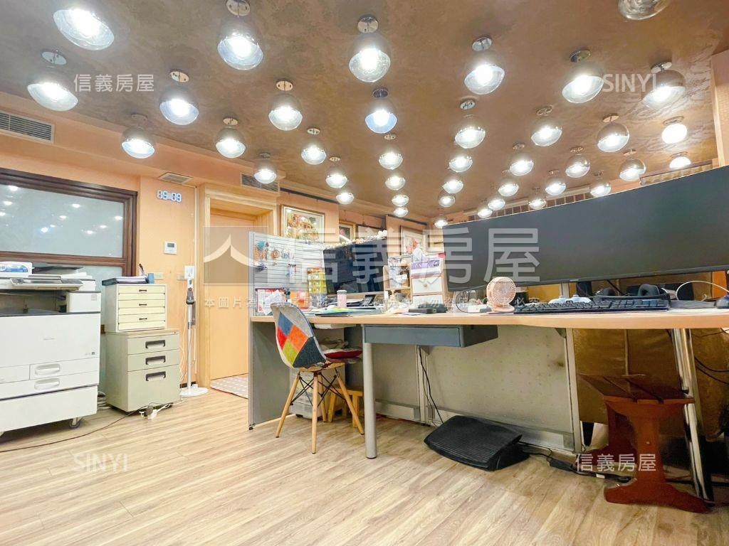松江南京★高質感面寬金店房屋室內格局與周邊環境