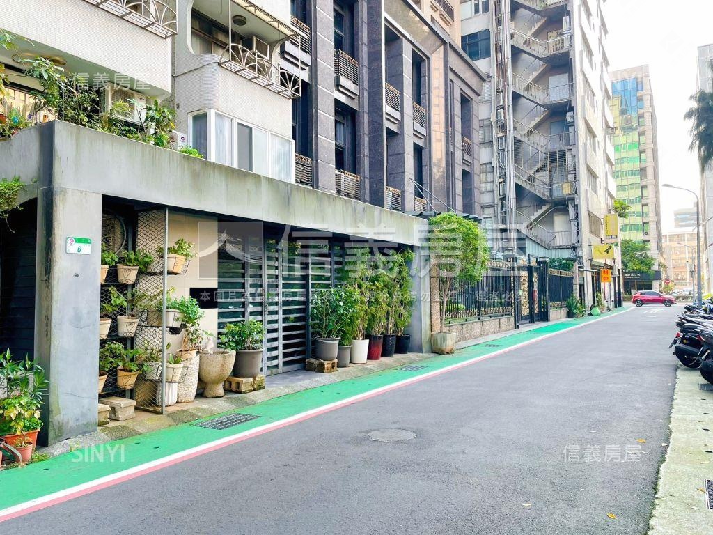 松江南京★高質感面寬金店房屋室內格局與周邊環境