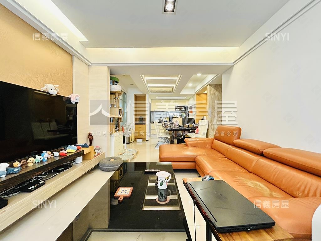 大湖稀有釋出邊間美寓３樓房屋室內格局與周邊環境