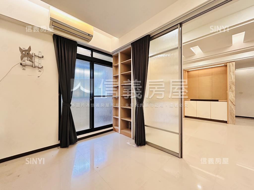 大湖稀有釋出邊間美寓３樓房屋室內格局與周邊環境