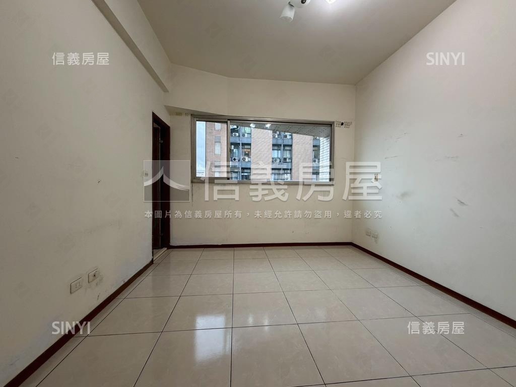 國賓時代大廈房屋室內格局與周邊環境