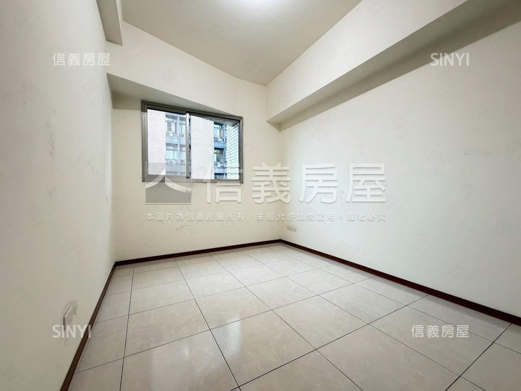 國賓時代大廈房屋室內格局與周邊環境