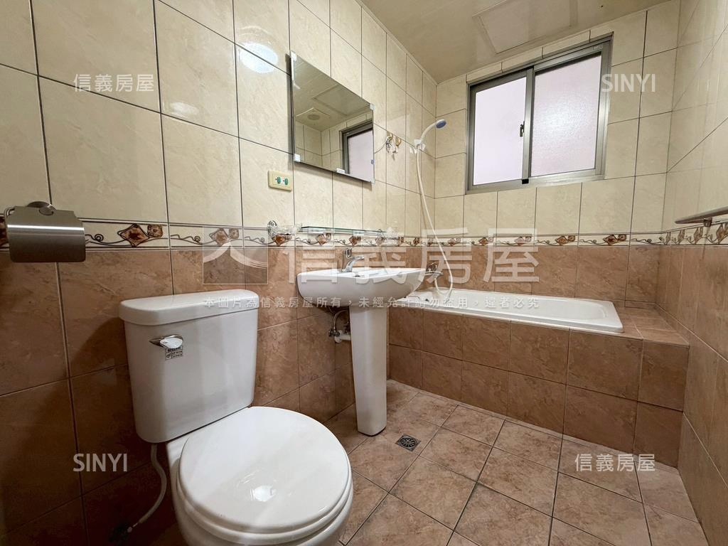 國賓時代大廈房屋室內格局與周邊環境