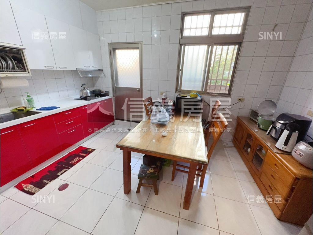 崇德路南北向活路透天房屋室內格局與周邊環境