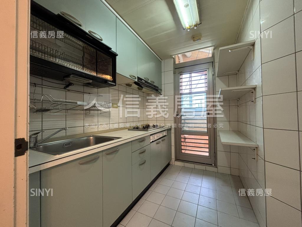 麗陽稀有景觀三房房屋室內格局與周邊環境