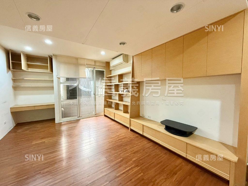 專任★西屯大地坪透天房屋室內格局與周邊環境