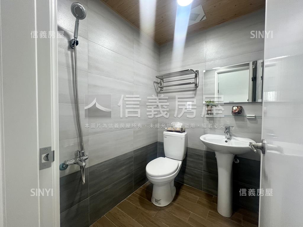 小港高樓層美三房房屋室內格局與周邊環境