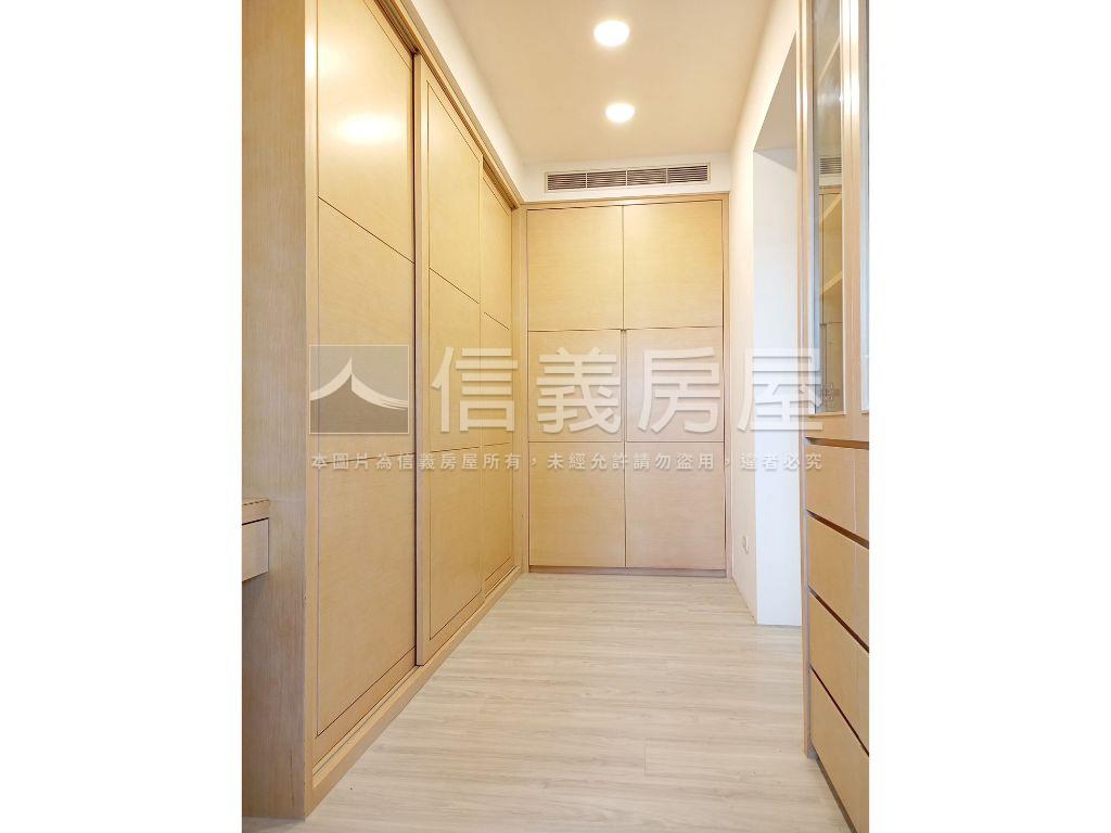 敦煌景觀樓中樓稀有釋出房屋室內格局與周邊環境