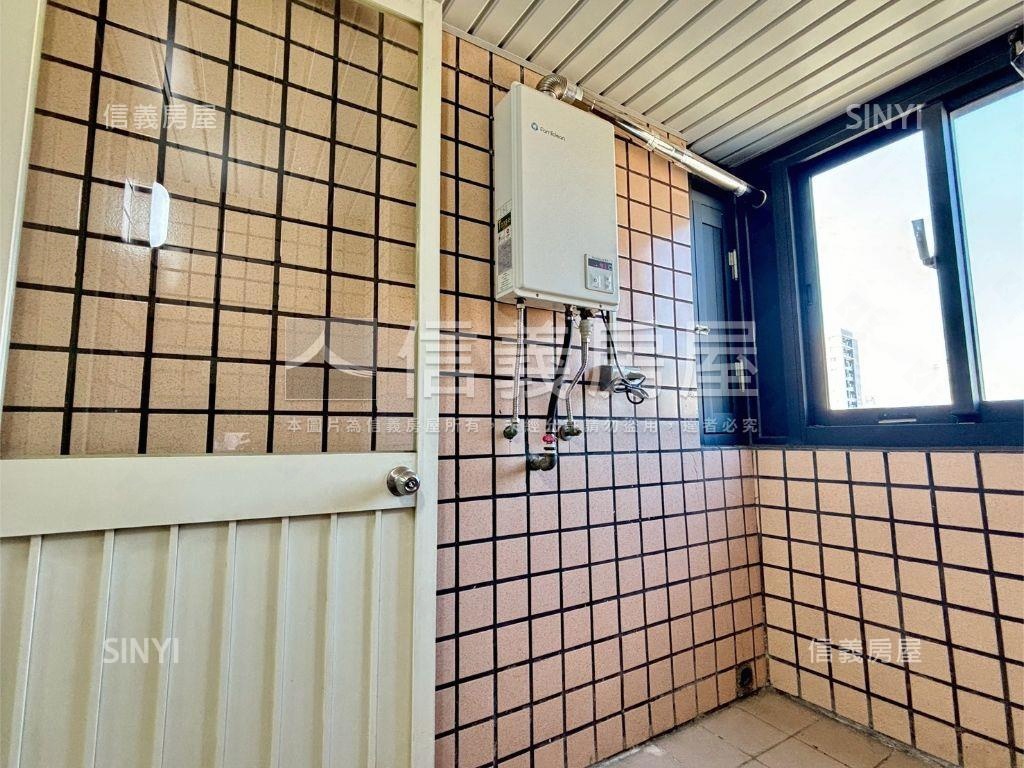 碧夏庭次頂樓整理三房房屋室內格局與周邊環境