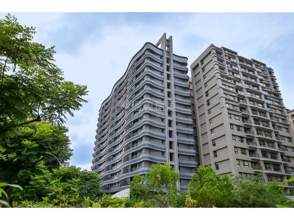 高鐵區三上時上美套房房屋室內格局與周邊環境