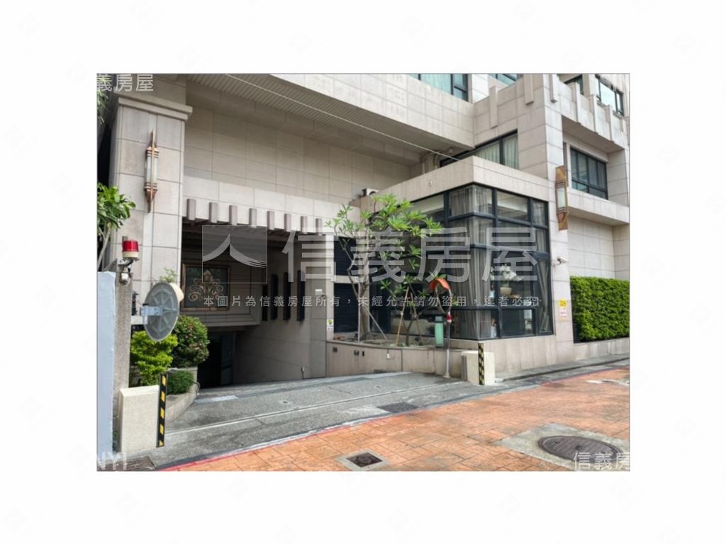 領賢高樓｜豪邸三房三平車房屋室內格局與周邊環境