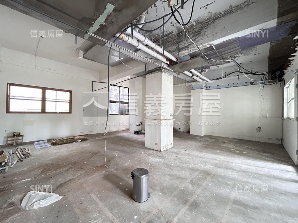 逸仙面寬方正金店面房屋室內格局與周邊環境