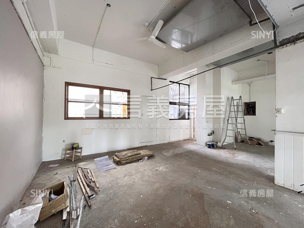 逸仙面寬方正金店面房屋室內格局與周邊環境