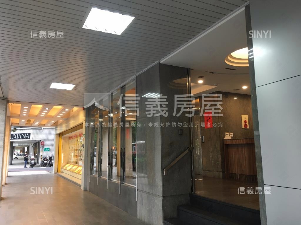 逸仙面寬方正金店面房屋室內格局與周邊環境