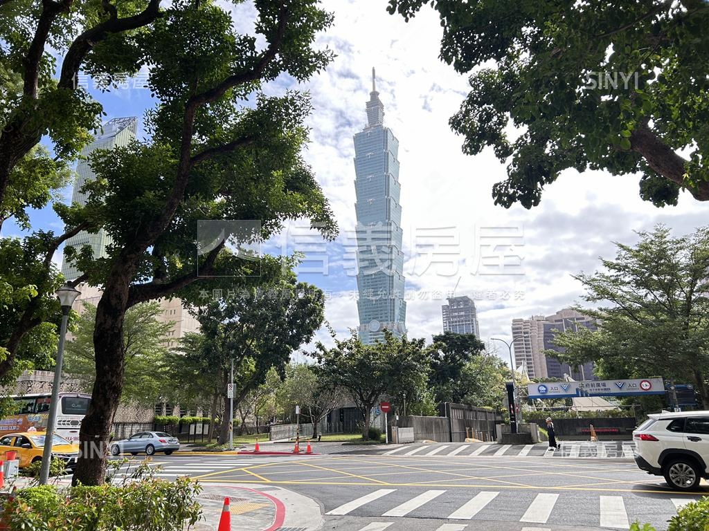 逸仙面寬方正金店面房屋室內格局與周邊環境