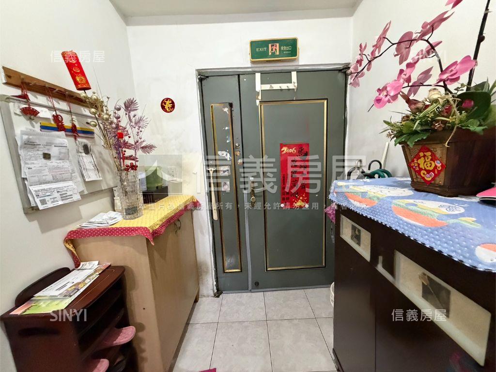 鳳山建國青年低總價三房房屋室內格局與周邊環境