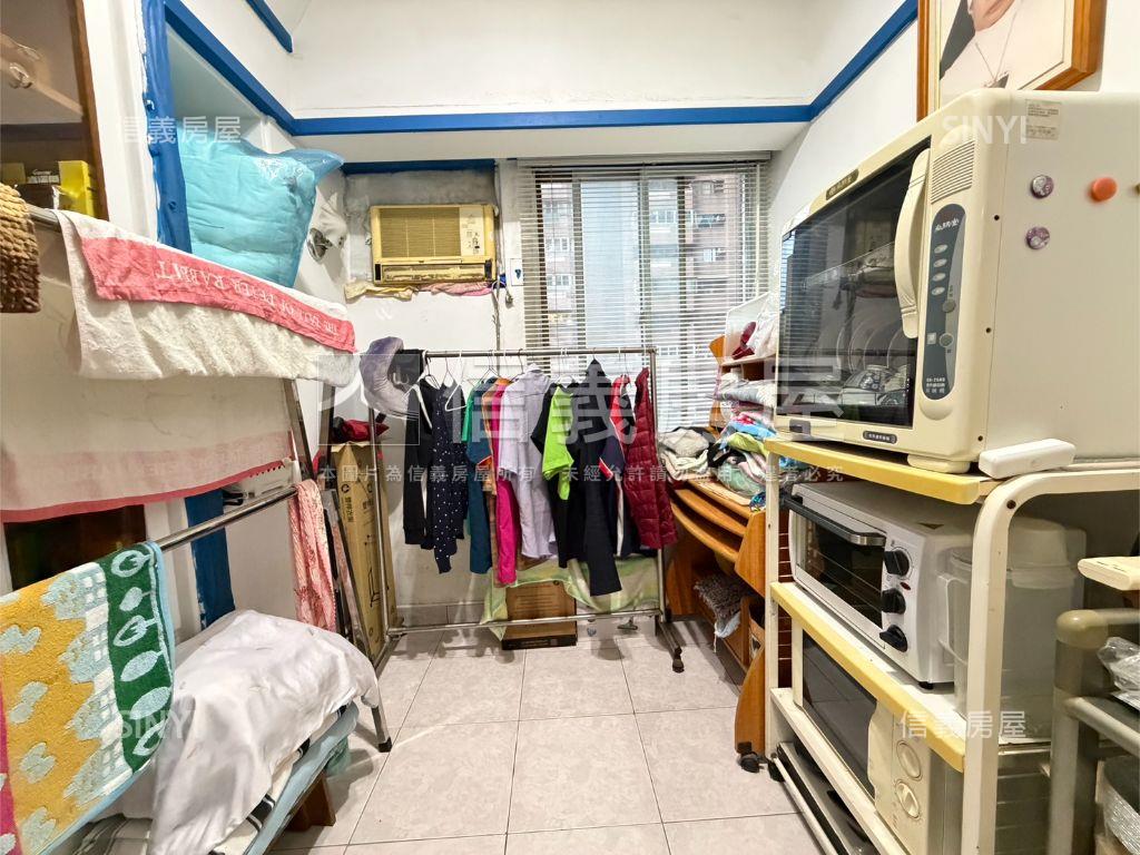 鳳山建國青年低總價三房房屋室內格局與周邊環境