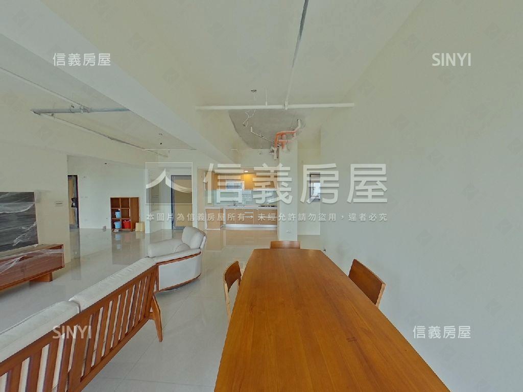 近秀傳３房雙車位大樓房屋室內格局與周邊環境