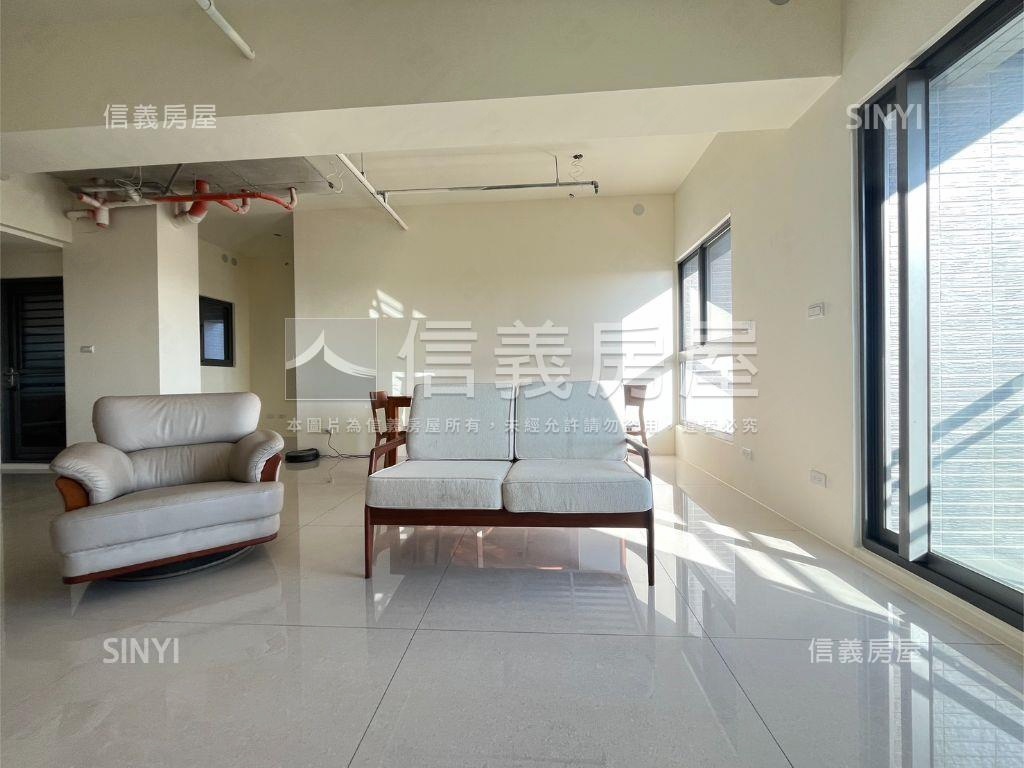 近秀傳３房雙車位大樓房屋室內格局與周邊環境