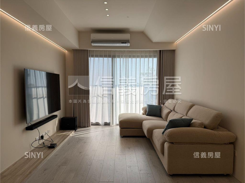 裕翔研山頂樓景觀帝王戶房屋室內格局與周邊環境