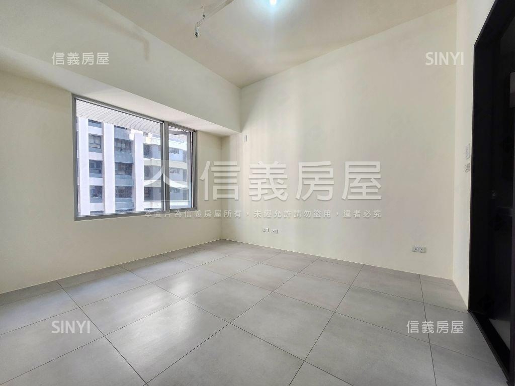 水星光邊間全新大兩房平車房屋室內格局與周邊環境