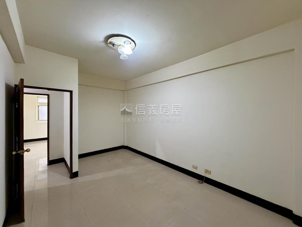 ☆光明國中稀有釋出透天房屋室內格局與周邊環境