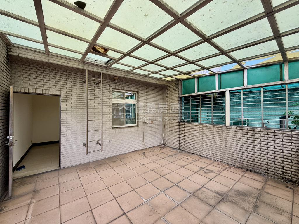 ☆光明國中稀有釋出透天房屋室內格局與周邊環境