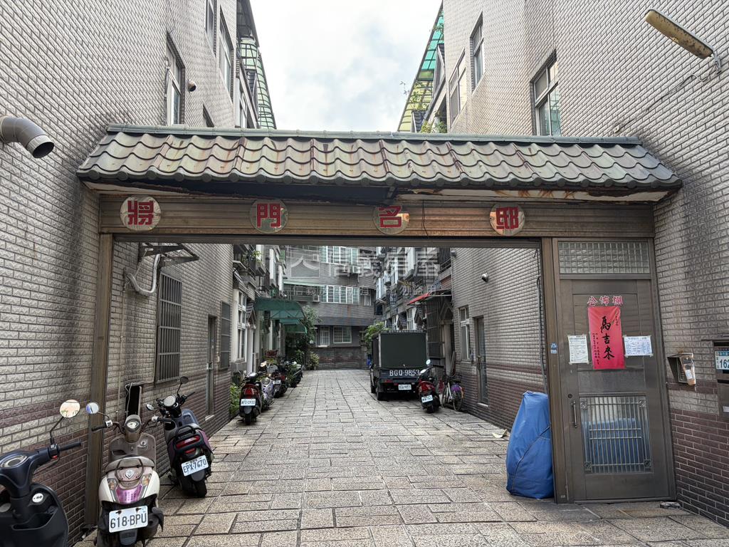 ☆光明國中稀有釋出透天房屋室內格局與周邊環境
