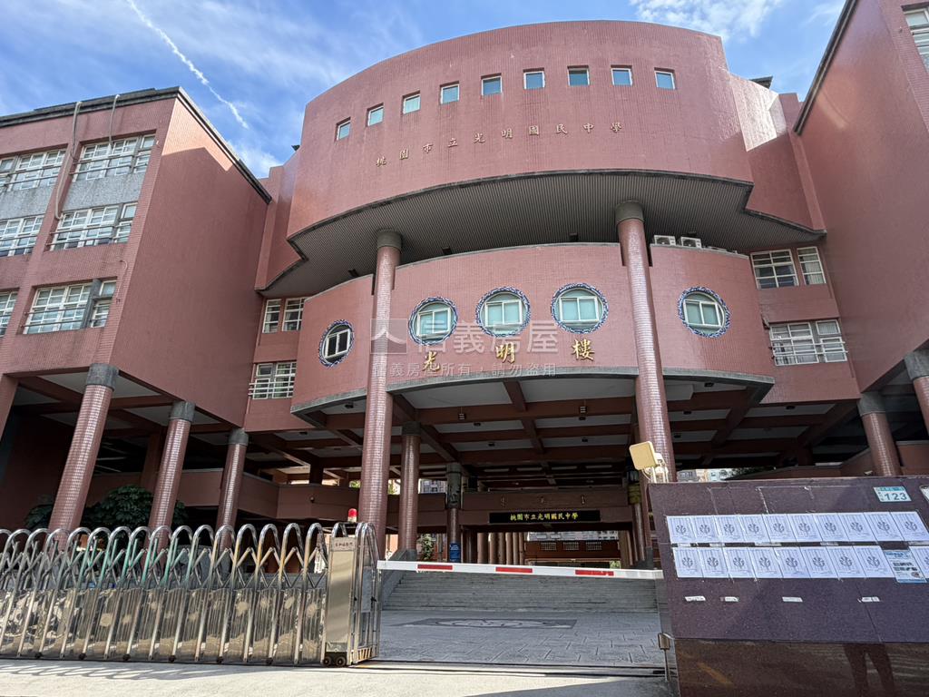 ☆光明國中稀有釋出透天房屋室內格局與周邊環境