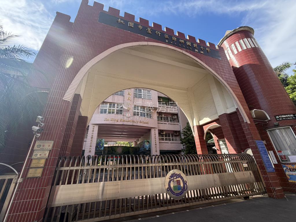 ☆光明國中稀有釋出透天房屋室內格局與周邊環境