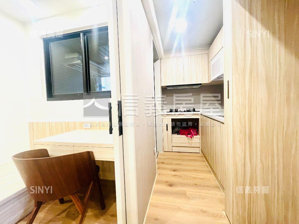 河景●質感生活兩房車位房屋室內格局與周邊環境