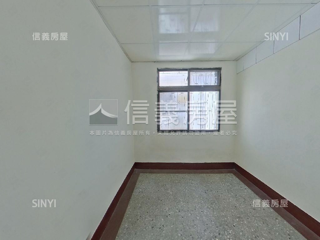 近中山路好停車透天房屋室內格局與周邊環境