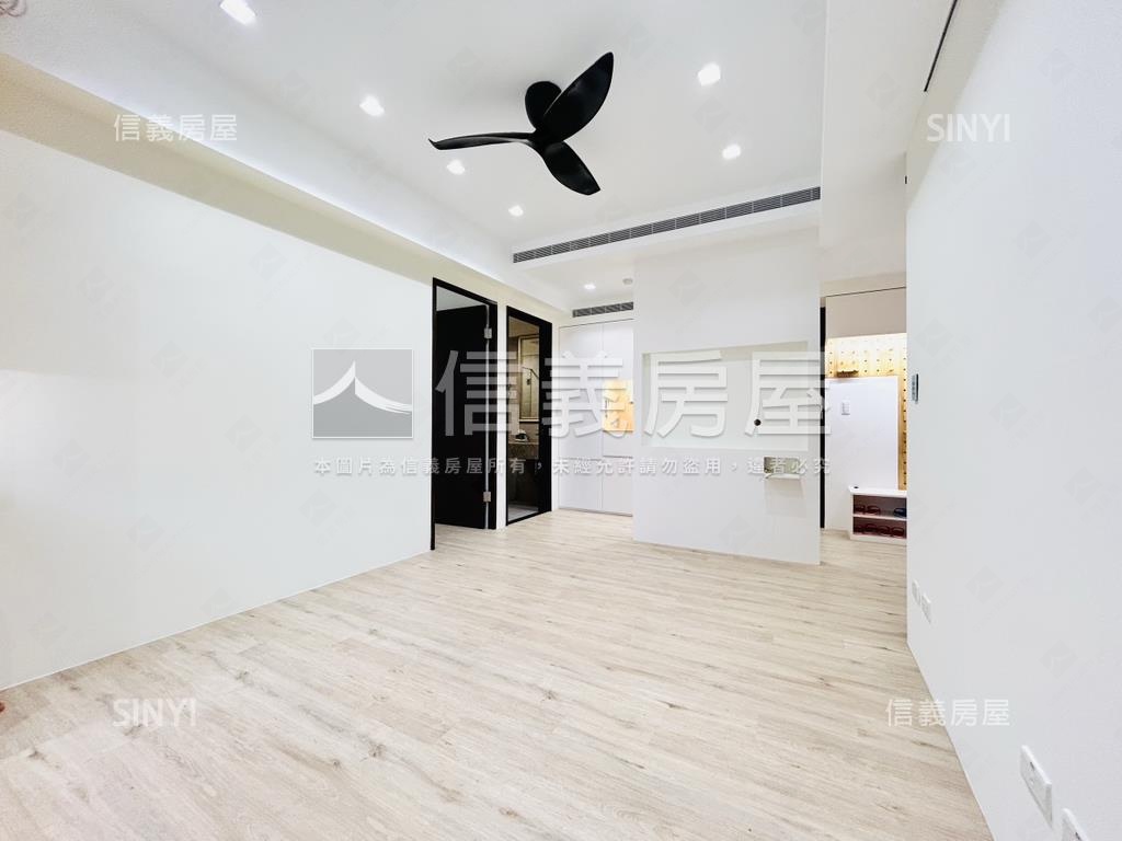 常御稀有釋出房屋室內格局與周邊環境