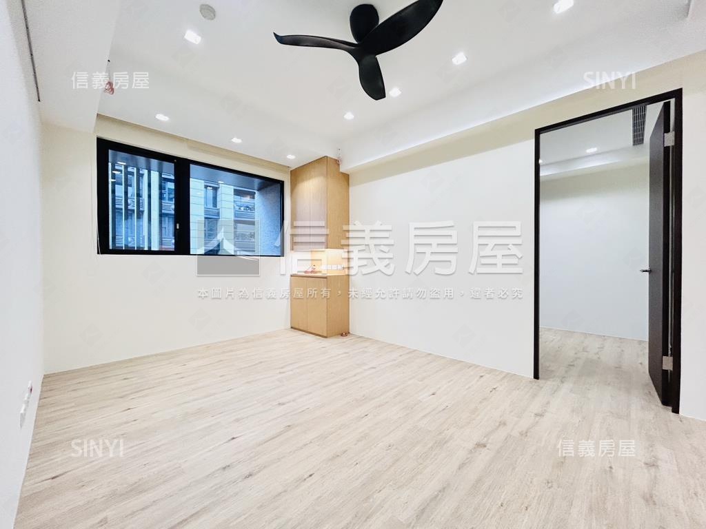 常御稀有釋出房屋室內格局與周邊環境