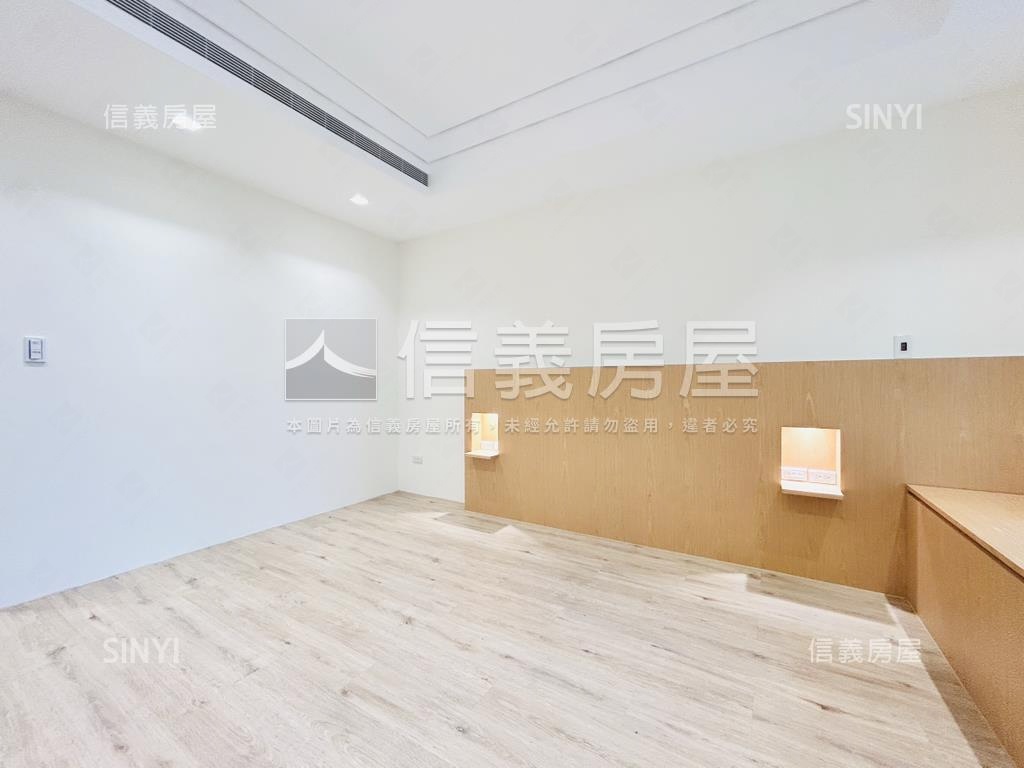 常御稀有釋出房屋室內格局與周邊環境