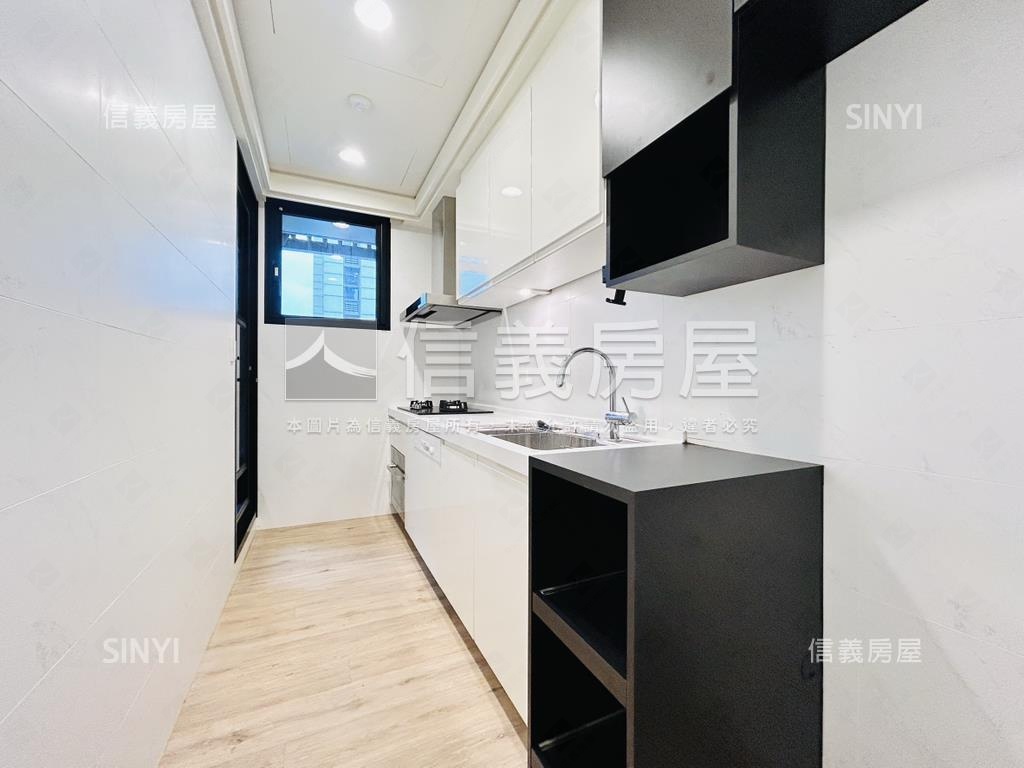 常御稀有釋出房屋室內格局與周邊環境