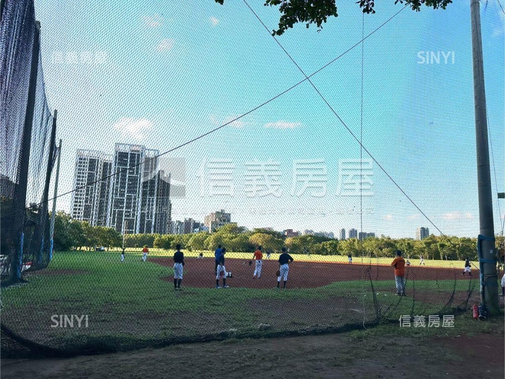 新竹高鐵合新詠遇樹海兩房房屋室內格局與周邊環境