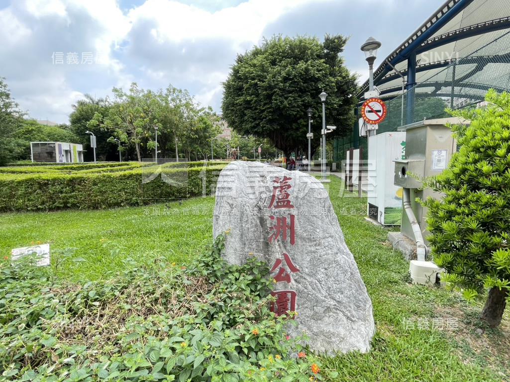 捷運忠孝青隱２房車位房屋室內格局與周邊環境