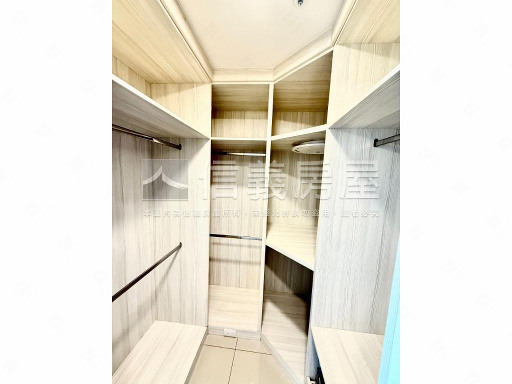 高樓層美景四房雙車位房屋室內格局與周邊環境