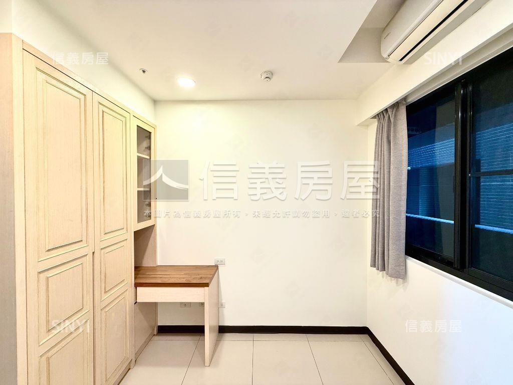 高樓層美景四房雙車位房屋室內格局與周邊環境